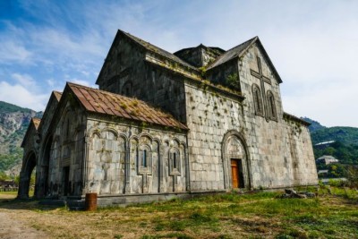 akhtala3